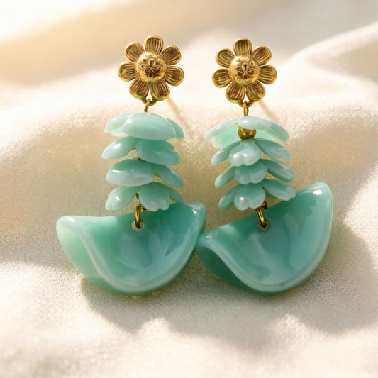 Vintage Jade Flower Earrings