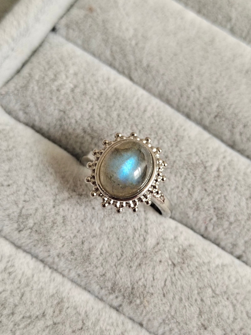 Vintage Labradorite Ring