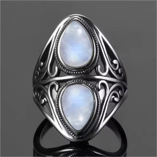 Vintage Moonstone Ring