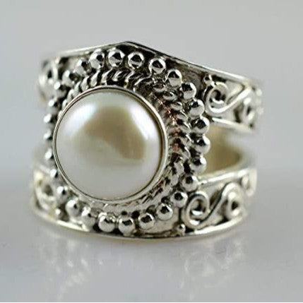 Vintage Pearl Ring