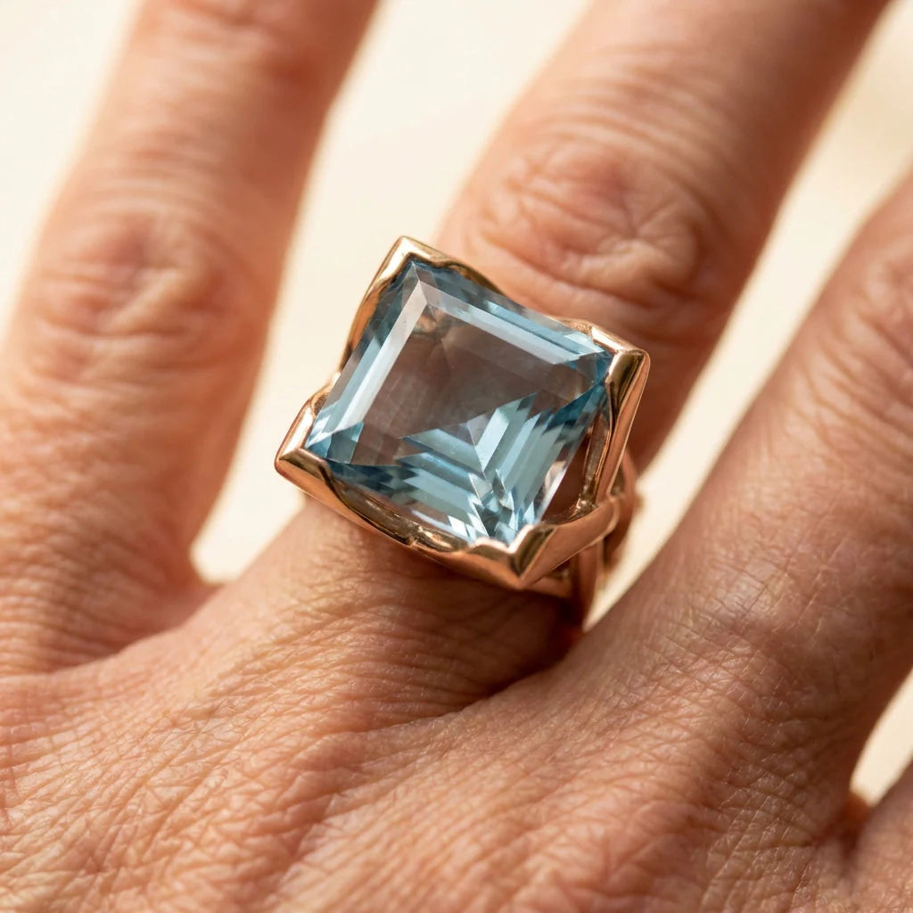 Vintage Rose Gold Zirconia Ring