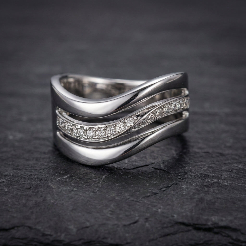 Vintage Wavy Bright Layered Silver Ring