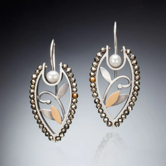 Vintage Hollow Flower & Pearl Earrings