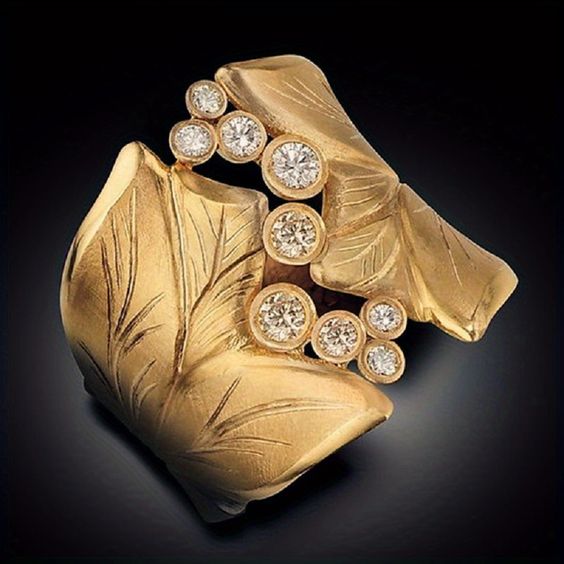 Vintage Open Golden Leaf Ring