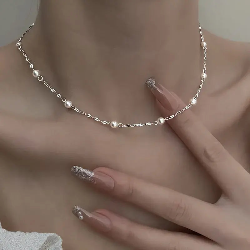 Elegant Necklace Of Shiny Pearls