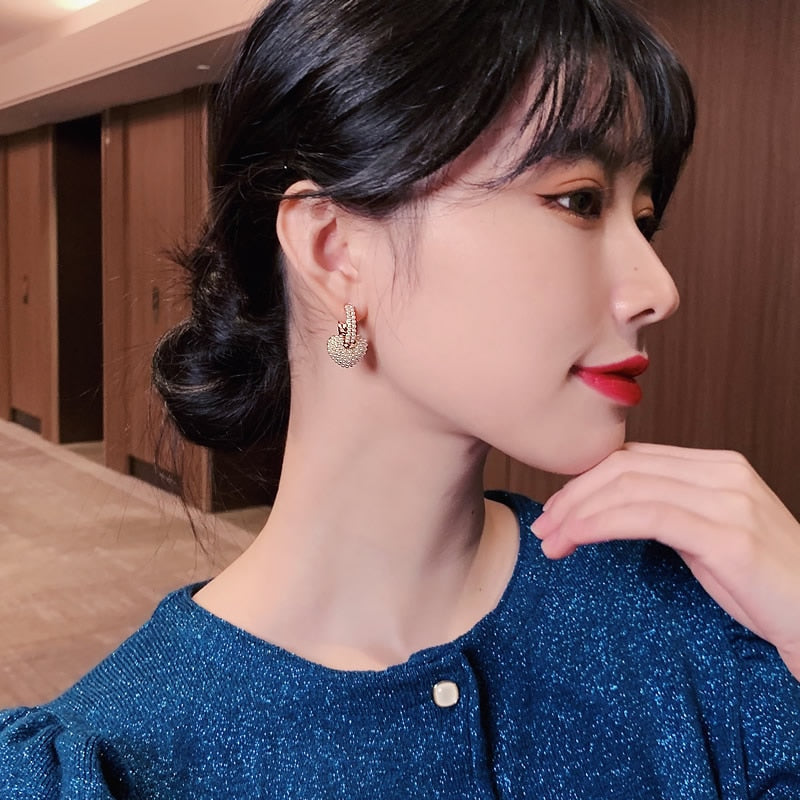 Pearl Of Love Earrings In Gold