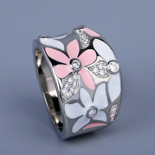 Vintage Daisy Enamel Ring