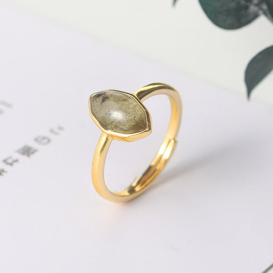 Elegant 14K Stone Ring