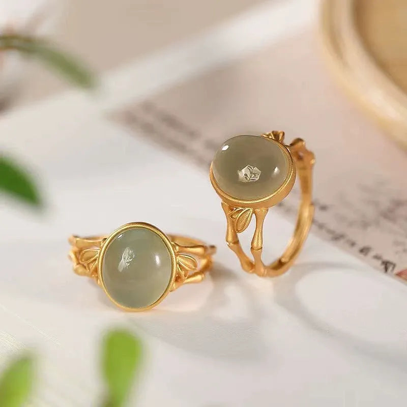 Vintage Green & Gold Ring
