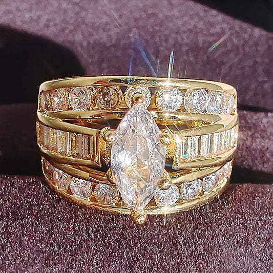 Vintage Inlaid Crystal Gold Ring