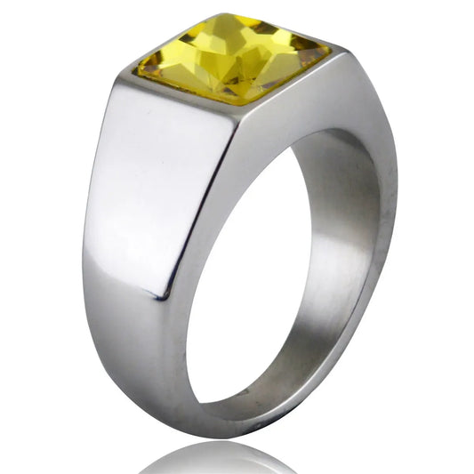 Exotic Olive Round Glass Silvered Ring