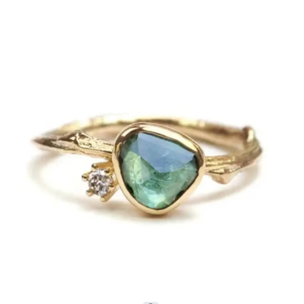 Vintage Aquamarine Stone Ring